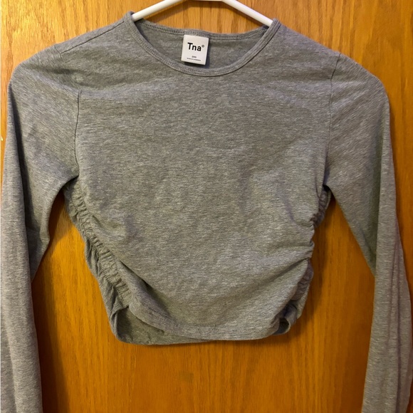 Grey Aritzia TNA long sleeve top - Picture 1 of 3